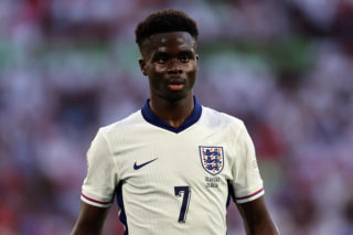 Bukayo Saka - sylwetka, kariera i statystyki angielskiego zawodnika