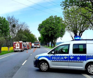 Dramatyczna podróż na I komunię świętą. Paskudny wypadek pod Strzelcami Opolskimi