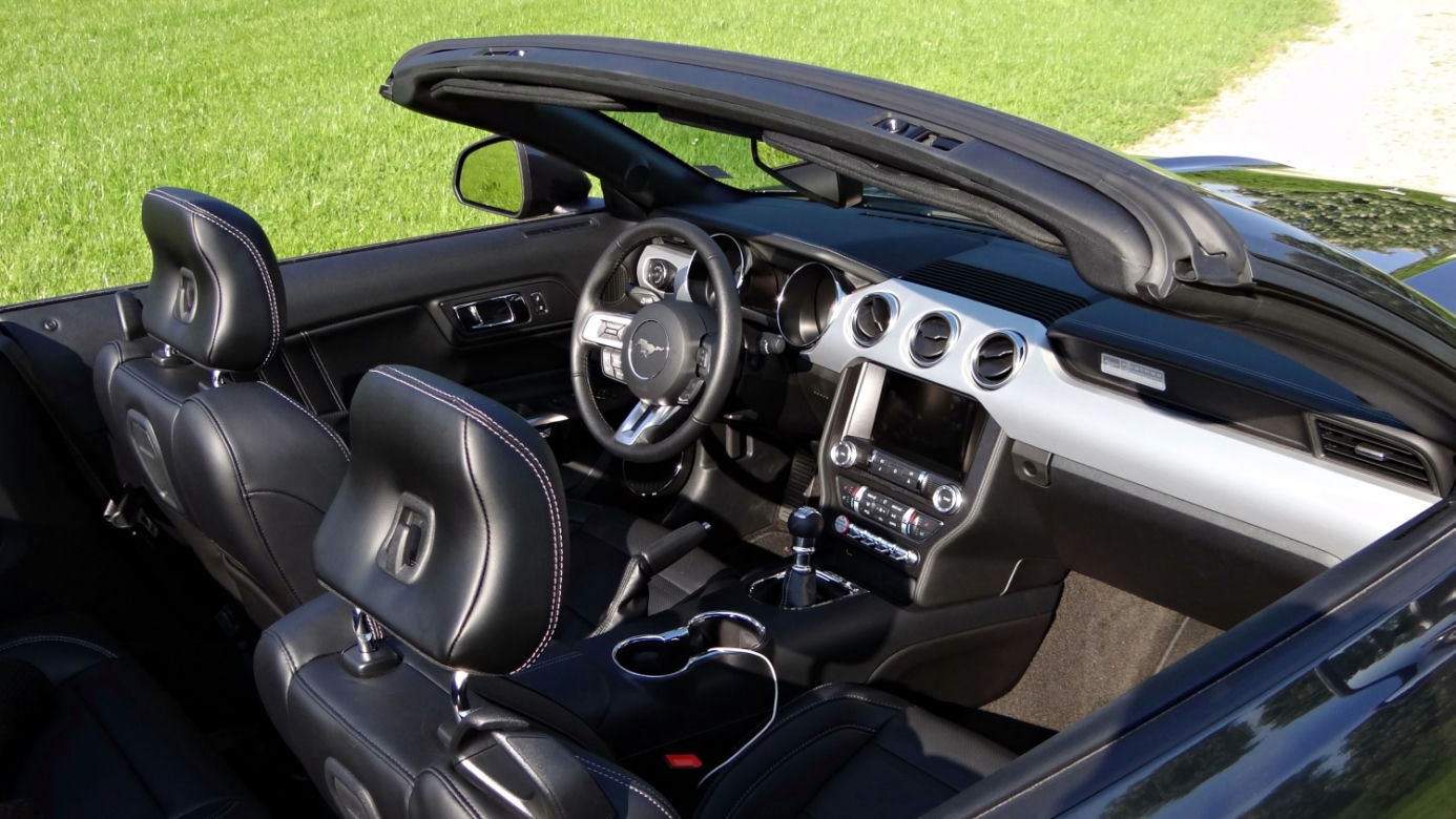 Ford Mustang Convertible 2.3 EcoBoost