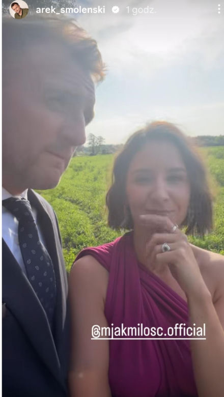 M jak miłość nowy sezon. Bartek (Arkadiusz Smoleński), Agnes (Amanda Mincewicz) planie serialu