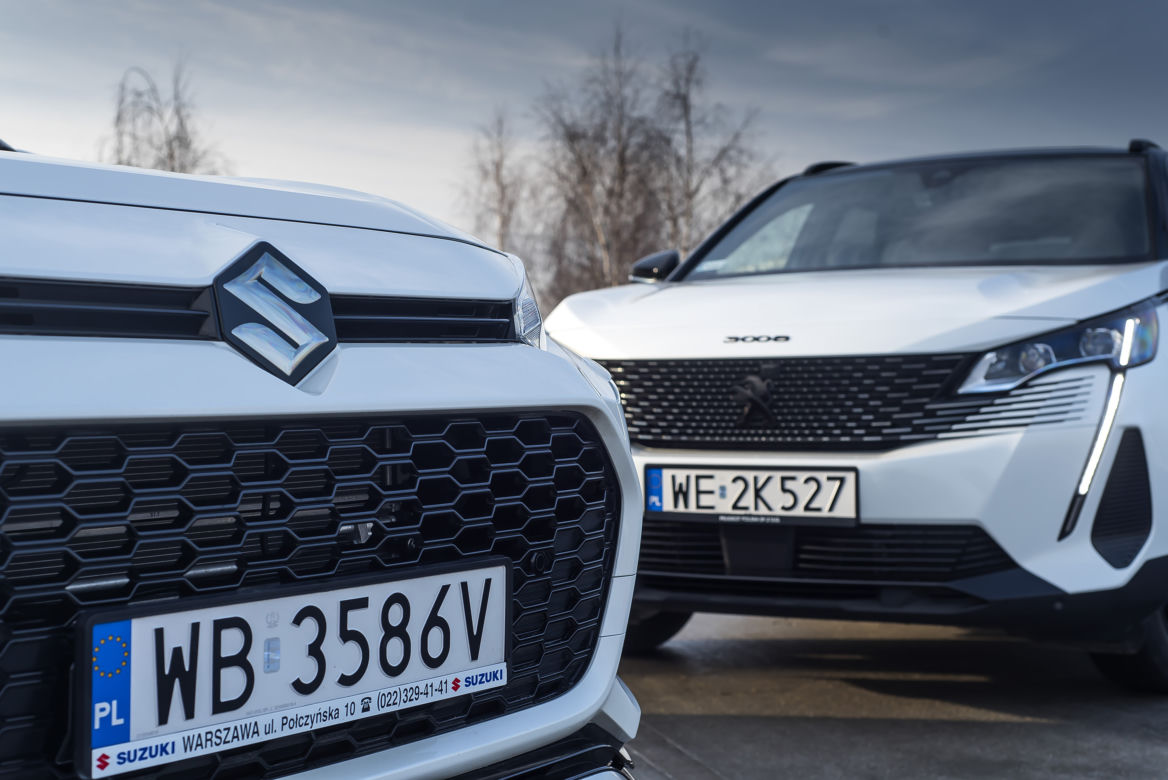 Suzuki Across Plug-in Hybrid i-AWD vs. Peugeot 3008 HYbrid4