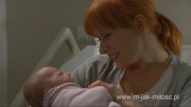 M jak miłość odc. 1202. Agnieszka (Magdalena Walach), Helenka (Krystian Drescher)
