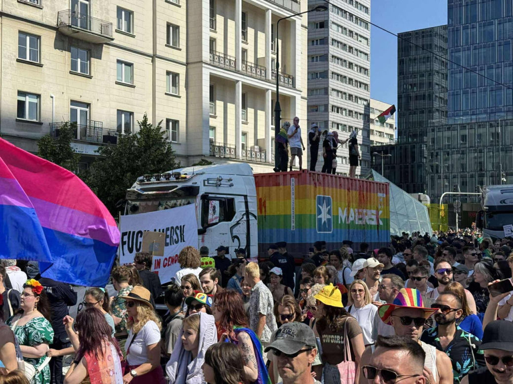 Parada Równości w Warszawie zablokowana. Szokujące sceny.