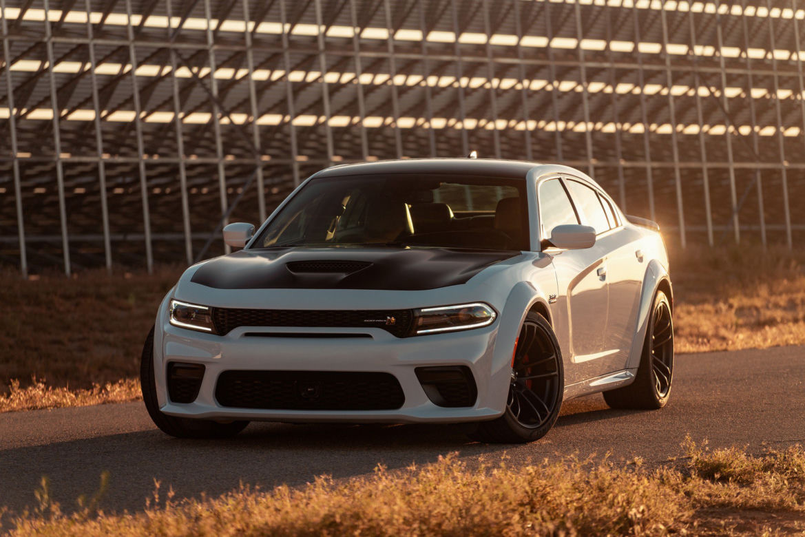 Dodge Charger Scat Pack i SRT Hellcat Widebody