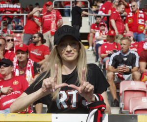 Widzew i Piast odetchnęły w Łodzi! Mamy dużo zdjęć kibiców z decydującego meczu