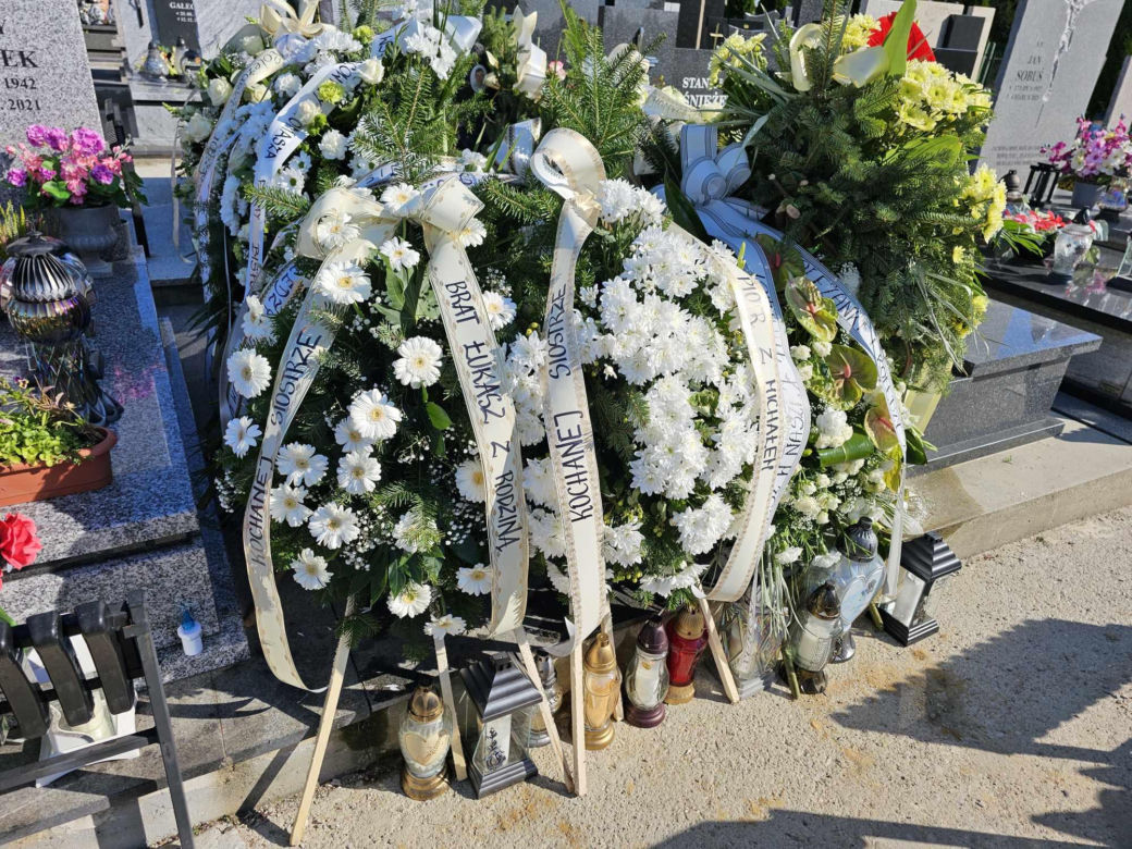 Łańcut. Joasię szukali wszyscy, została zabita. Grób 24-latki [GALERIA]