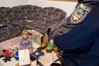 Miała tylko 5 lat, a zachowała się jak bohaterka. Sara ruszyła mamie na ratunek