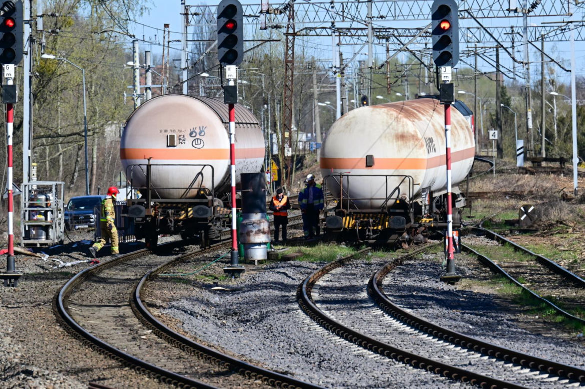 Akcja przepompowywania amoniaku z wykolejonej cysterny
