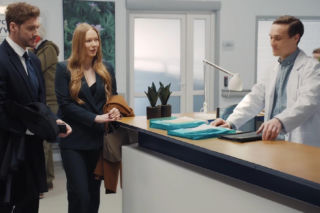 M jak miłość. Marcin (Mikołaj Roznerski), Elżbieta Domańska (Katarzyna Dąbrowska), Olek (Maurycy Popiel)