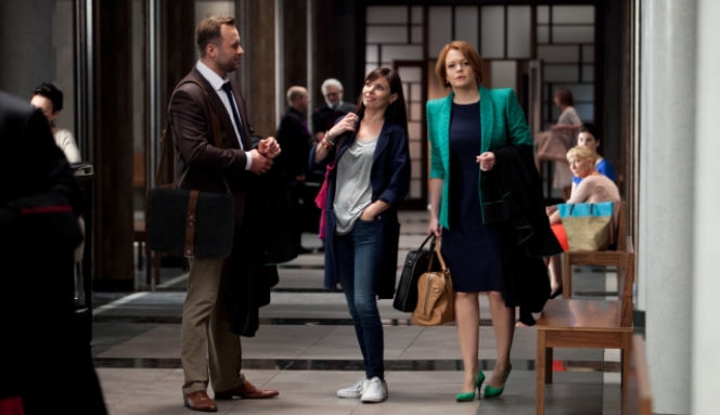 Prawo Agaty 4 sezon. Agata (Agnieszka Dygant), Dorota (Daria Widawska), Marek (Leszek Lichota)