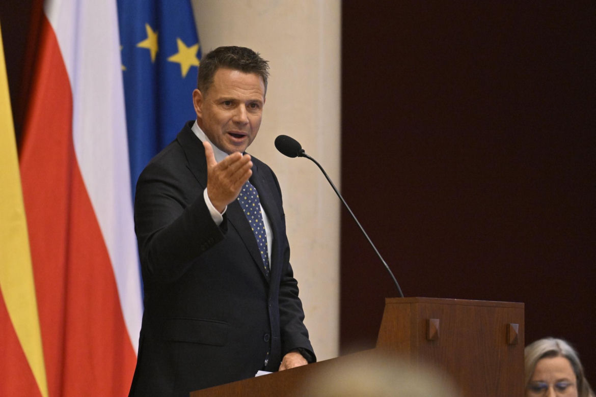 Wotum zaufania i absolutorium dla prezydenta Rafała Trzaskowskiego