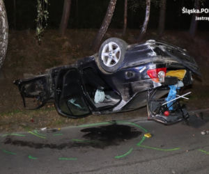 Dwóch Gruzinów dachowało w BMW. Obydwaj byli pijani i nie posiadali uprawnień do kierowania