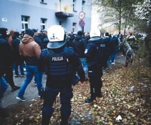 Policyjne interwencje podczas meczu Górnik Zabrze - Legia Warszawa