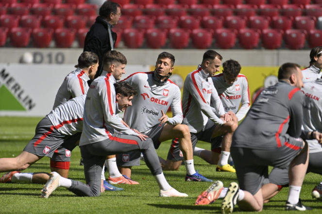 Szwecja - Polska. Ostatni trening Polaków przed wylotem do Sztokholmu. Bojowe nastroje! [ZDJĘCIA]