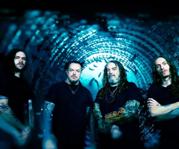 Bracia Cavalera powracają do Polski. Cavalera Conspiracy zaprezentują na żywo „CHAOS A.D.”!