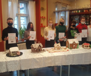 Konkurs na chatki z piernika w ZSGH w Grudziądzu