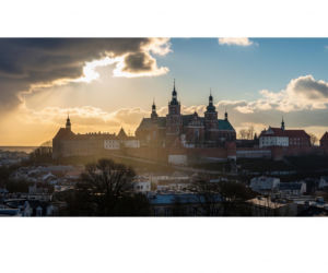 Częstochowa czeka na weekend. Czy słońce przebije się przez chmury?