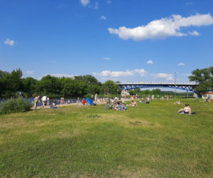 Ochłodę znajdziesz na Łomżyńskim Kąpielisku Miejskim! Rusza sezon plażowy w Łomży