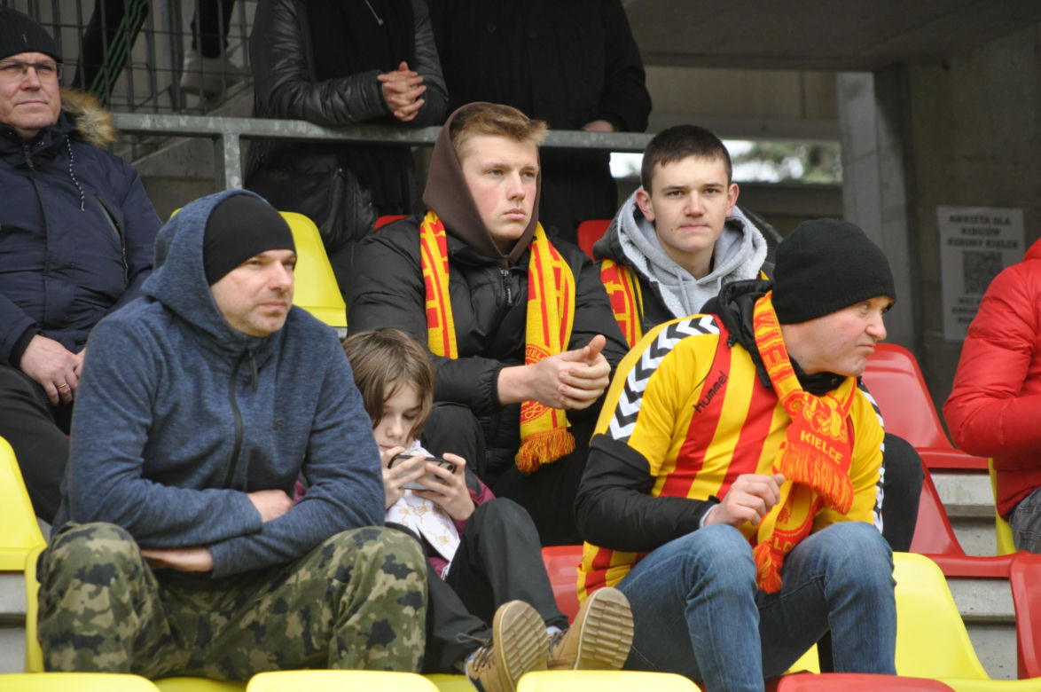 Korona Kielce - Pogoń Szczecin. Zobacz zdjęcia z trybun Suzuki Areny