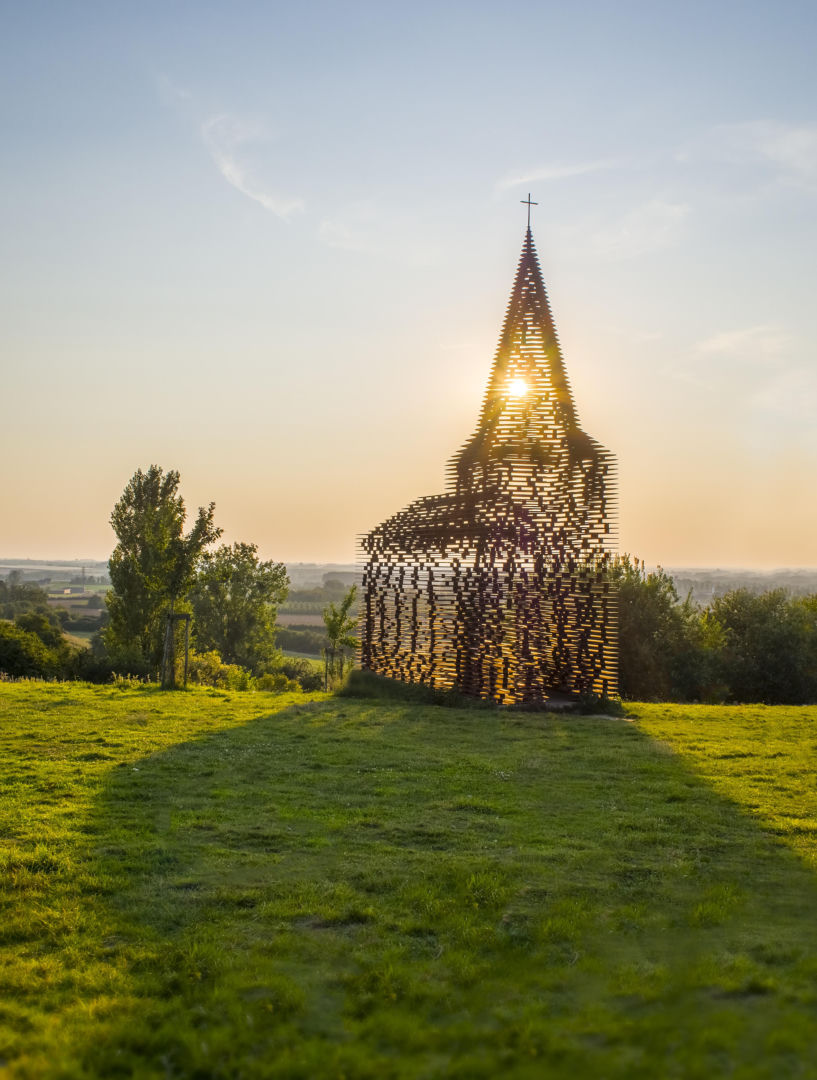 Kościół Doorkijkkerk w belgijskiej prowincji Limburg