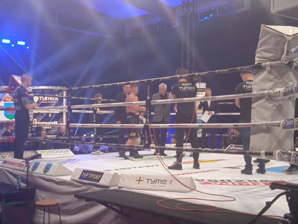 Złotów Boxing Night za nami. Emocjonujące pojedynki rozgrzały Złotów