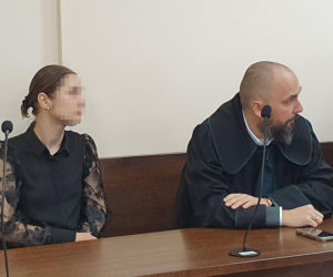 Podciął gardło koledze, bo pokłócili się o kobietę. W tle walka o dziecko