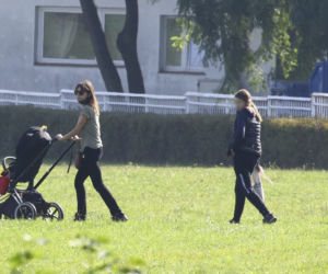 Marta Kaczyńska bez maseczki w czerwonej strefie