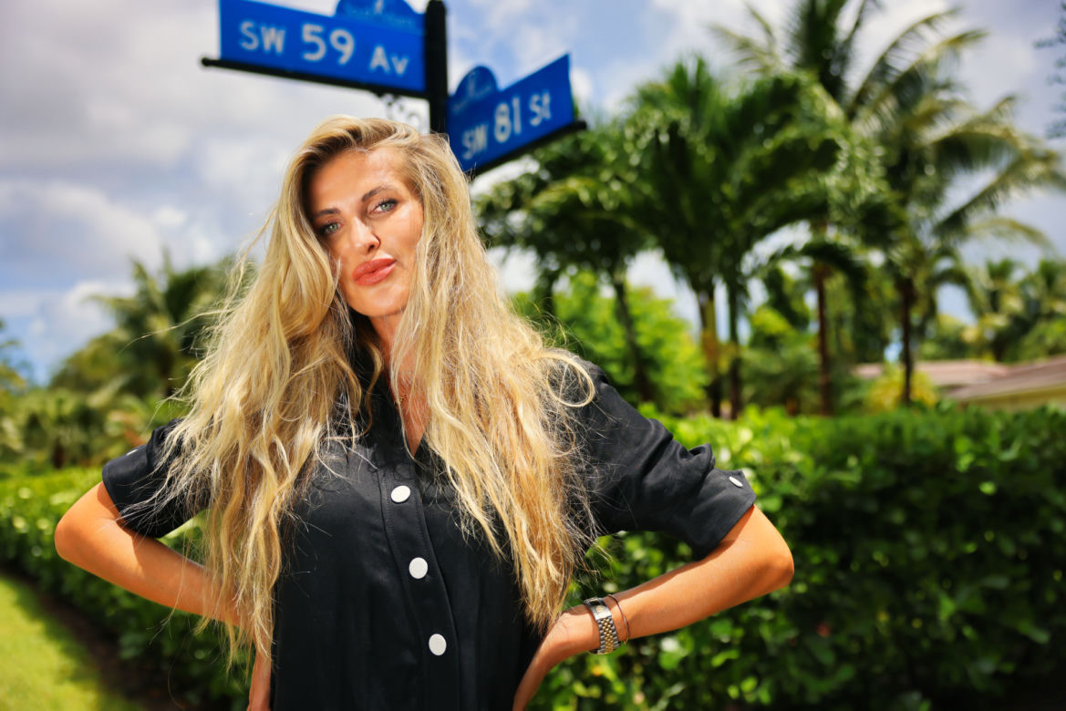 KAROLINA ANTONIADES