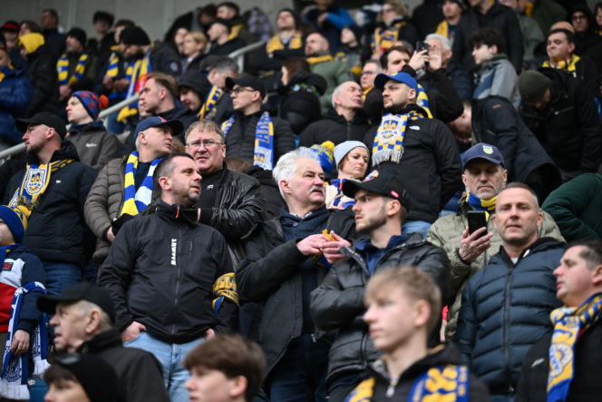 Arka Gdynia - Widzew Łódź: Zdjęcia kibiców i zawodników z meczu 25. kolejki PKO BP Ekstraklasy