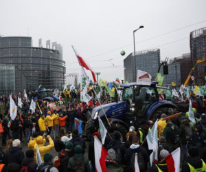 Rolnicy z całej Europy protestują w Strasburgu