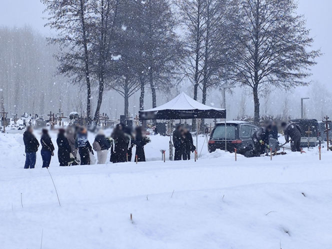 Pogrzeb 14- latki która się zaczadziła w Krakowie
