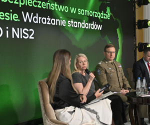 Konferencja Portalu Obronnego „Odporność cyfrowa i informacyjna Polski. Wyzwania w dobie wojny hybrydowej. Drugi panel