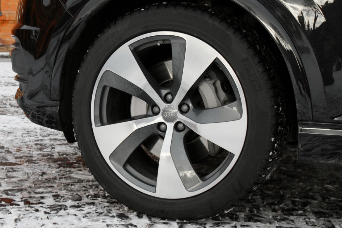 Audi Q7 3.0 V6 TFSI 333 KM Tiptronic quattro