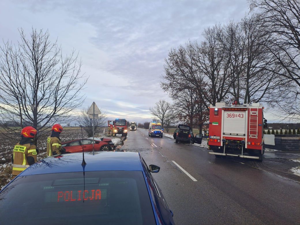 Wypadek pod Łomżą. 7 osób poszkodowanych!