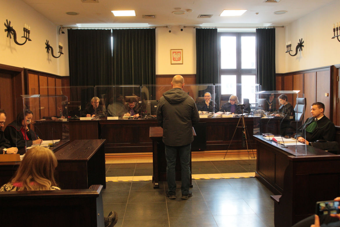 Wyłowiłem z Wisły paczkę. Ważyła około 3 kilogramy. Wędkarz zeznaje w sprawie morderstwa Amerykanki