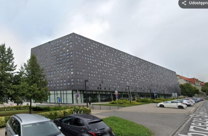 8. Akademickie Liceum Ogólnokształcące Politechniki Wrocławskiej we Wrocławiu