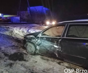 Zderzenie trzech samochodów osobowych na DK 25 pod Bydgoszczą! [ZDJĘCIA]