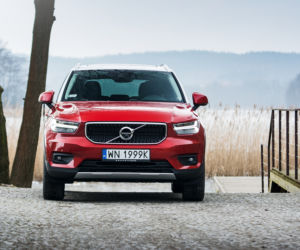 Volvo XC40 D4 AWD AT8 Momentum