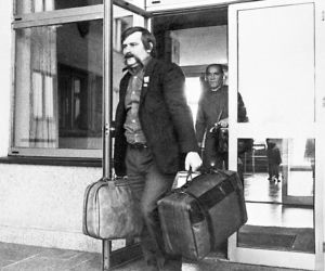 Internowany Wałęsa wypił 289 butelek wódki
