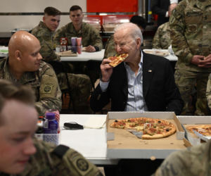 Pizza z żołnierzami