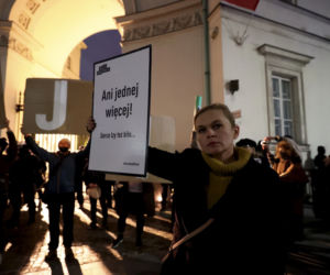 Cała Polska poruszona śmiercią Izy