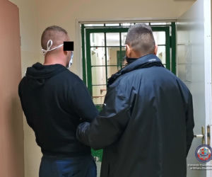 Zuchwała kradzież pod Warszawą. Zwinęli butle z gazem