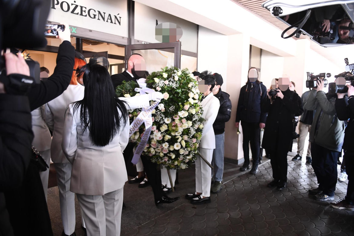 Pogrzeb Lizy w Warszawie. Od tych widoków łzy same płyną do oczu