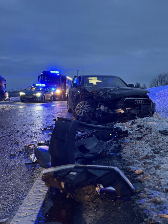 Mokrzyn. Wypadek na DK 20 pod Bytowem