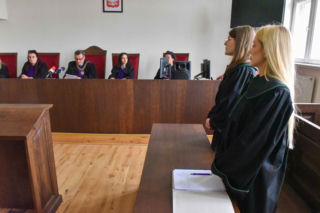 13-miesięczny Grzesiu został skatowany na śmierć. Jego matka i ojczym stanęli przed sądem