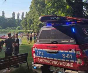 Dramatyczna akcja na kąpielisku we Wrocławiu. Szukali 16-latki pod wodą