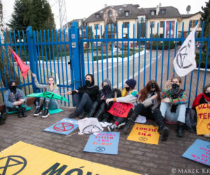 Protest Extinction Rebellion Toruń pod Radiem Maryja! Zacznijcie mówić prawdę