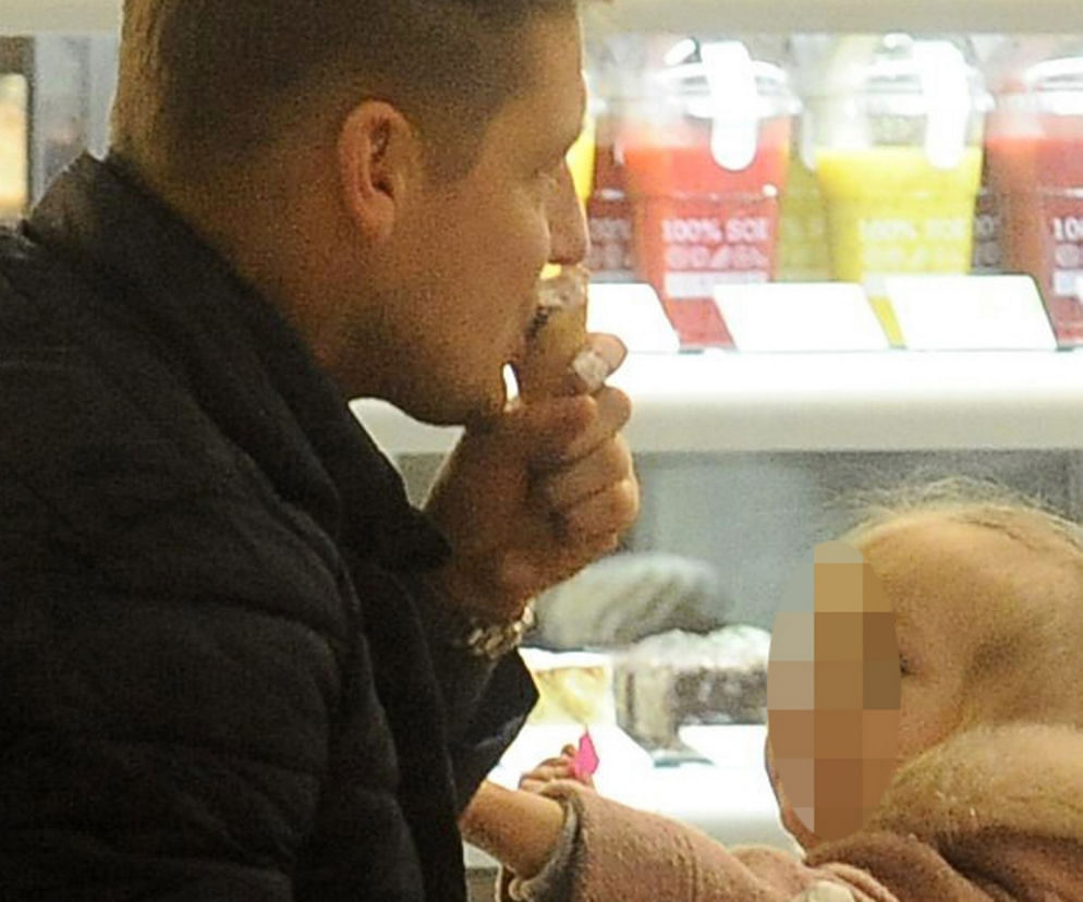 Tata daj loda, Rafał Mroczek z córką na lodach