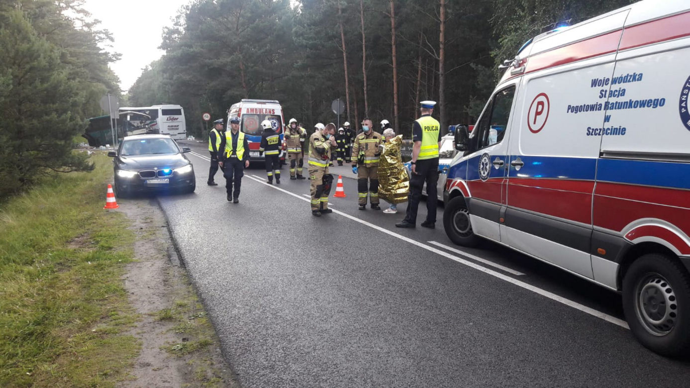 Zderzenie dwóch autkarów w Dźwirzynie pod Kołobrzegiem