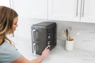 Rozmiar, smak czy zdrowsze wersje posiłków? SharkNinja sprawdza, czego oczekujemy od air fryerów